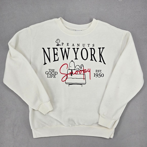 Peanuts Tops - Peanuts New York Snoopy Cream/Black/Red Graphic Sweatshirt
